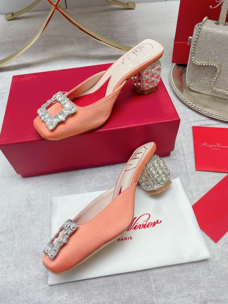 Roger Vivier flat shoes